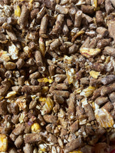 Load image into Gallery viewer, 16% Goat Ration Txt Masterfeeds 25kg