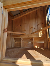 Load image into Gallery viewer, Portable Coop Deluxe 4'x8'