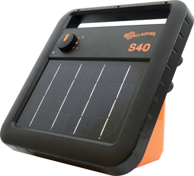 S40 Solar Energizer